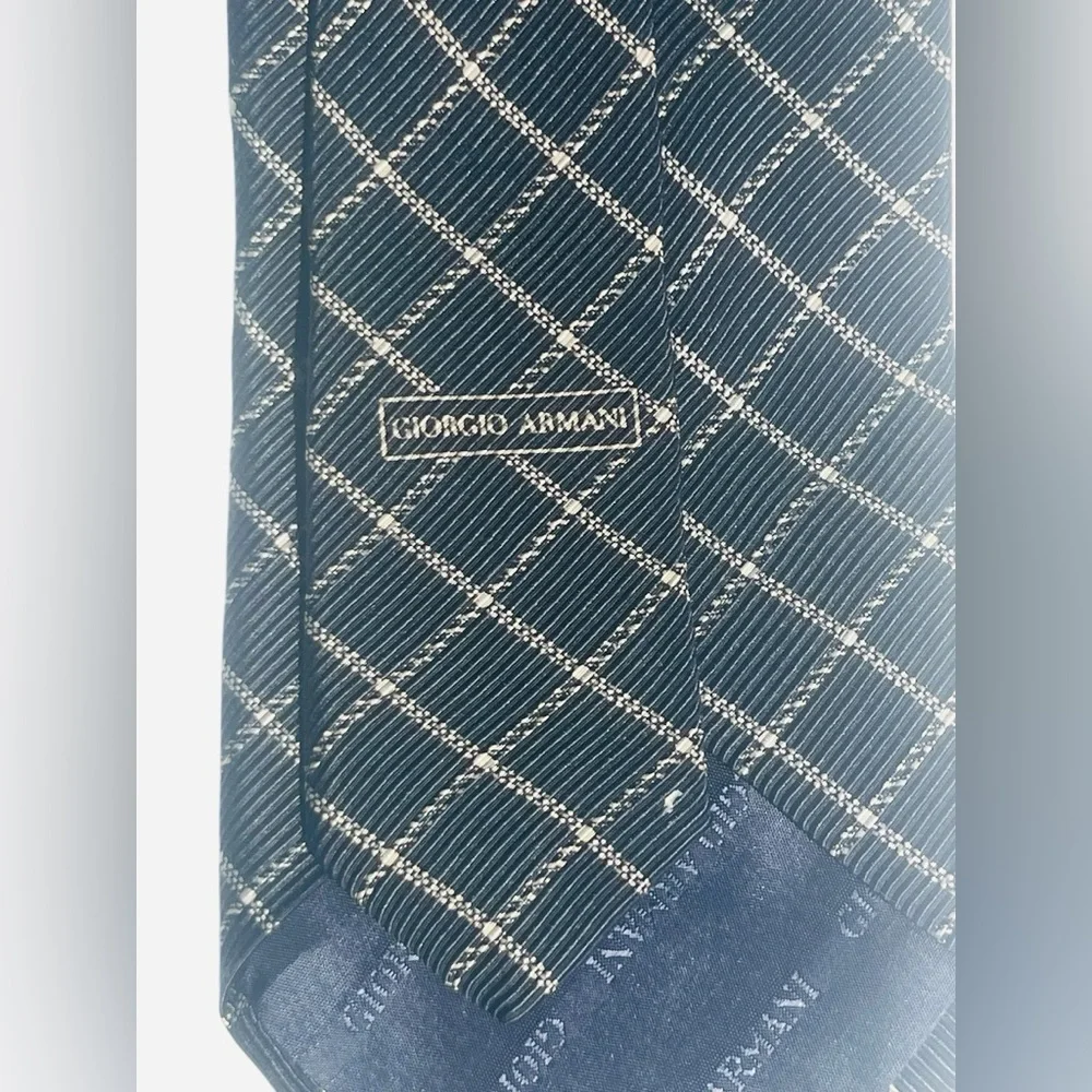Giorgio Armani 100% silk tie black with white crosshatch pattern